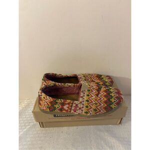 Bobs Skechers pink southwestern loafers size 9